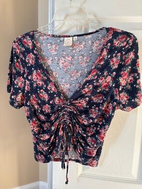 Women’s Navy Floral Ruched Crop Top with Pink Roses